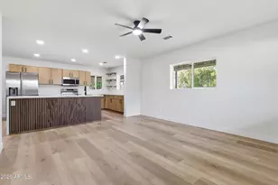 3144 N 34th St, Phoenix, AZ 85018 - Photo 11