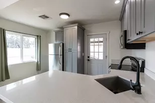 114 E Elliot, Gilbert, AZ 85234 - Photo 9