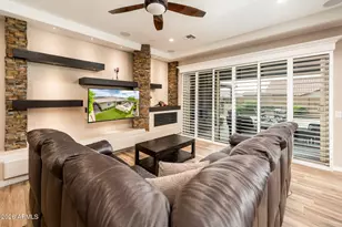 11581 W Red Hawk Dr, Peoria, AZ 85383 - Photo 9