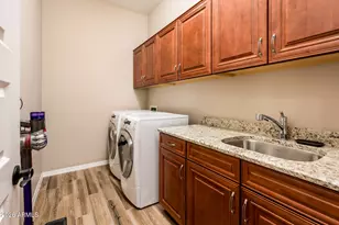 11581 W Red Hawk Dr, Peoria, AZ 85383 - Photo 35