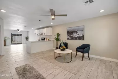 5046 N 41st Drive, Phoenix, AZ 85019 - Photo 3