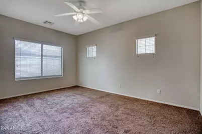 554 E San Carlos Way, Chandler, AZ 85249 - Photo 11