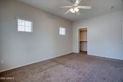 554 E San Carlos Way, Chandler, AZ 85249 - Photo 13