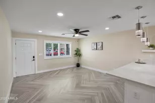 5050 N 41st Dr, Phoenix, AZ 85019 - Photo 5