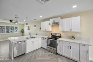 5050 N 41st Dr, Phoenix, AZ 85019 - Photo 7