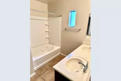 1920 E Bell Road #1043, Phoenix, AZ 85022 - Photo 9