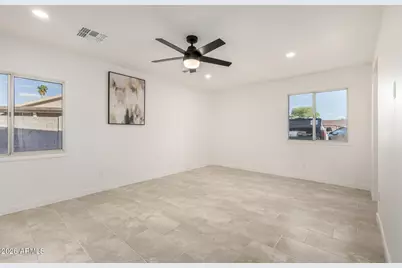 8226 W Meadowbrook Avenue, Phoenix, AZ 85033 - Photo 21