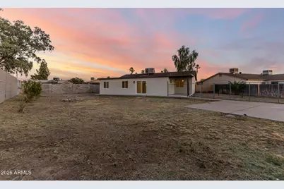 8226 W Meadowbrook Avenue, Phoenix, AZ 85033 - Photo 41