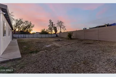 8226 W Meadowbrook Avenue, Phoenix, AZ 85033 - Photo 43