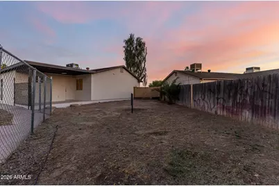 8226 W Meadowbrook Avenue, Phoenix, AZ 85033 - Photo 39