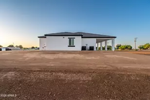 9233 S 227th Dr, Buckeye, AZ 85326 - Photo 59