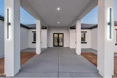 9233 S 227th Drive, Buckeye, AZ 85326 - Photo 5