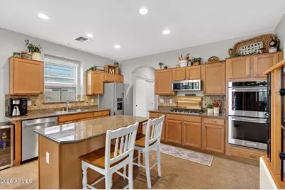 897 W Holstein Trail, San Tan Valley, AZ 85143 - Photo 11