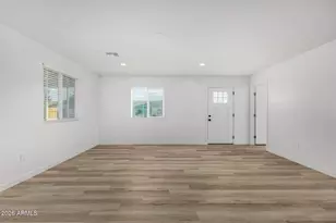 2208 E Alta Vista Rd, Phoenix, AZ 85042 - Photo 7