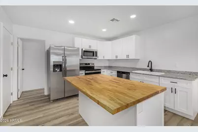 2208 E Alta Vista Road, Phoenix, AZ 85042 - Photo 13