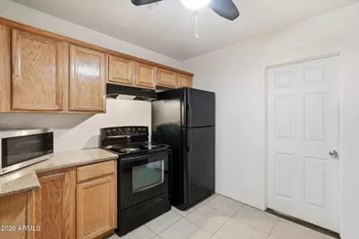 104 W Piedmont Road, Phoenix, AZ 85041 - Photo 13