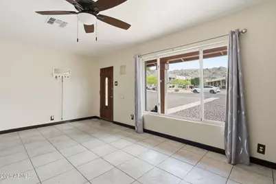 104 W Piedmont Road, Phoenix, AZ 85041 - Photo 9