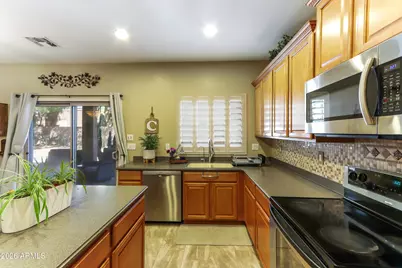 21303 N Sunset Drive, Maricopa, AZ 85139 - Photo 9