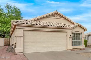 16641 N 35th Pl, Phoenix, AZ 85032 - Photo 7