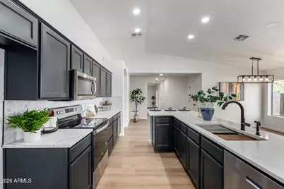 16641 N 35th Place, Phoenix, AZ 85032 - Photo 11