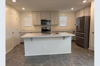 16579 W Jenan Drive, Surprise, AZ 85388 - Photo 5