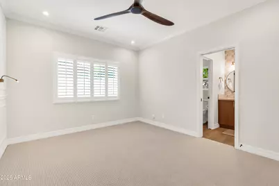 940 E Secretariat Drive, Tempe, AZ 85284 - Photo 43