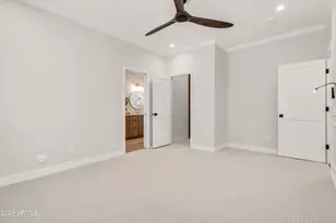 940 E Secretariat Dr, Tempe, AZ 85284 - Photo 41