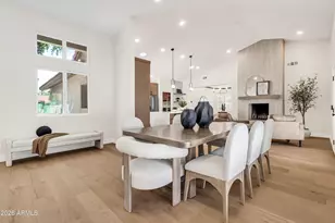 940 E Secretariat Dr, Tempe, AZ 85284 - Photo 1