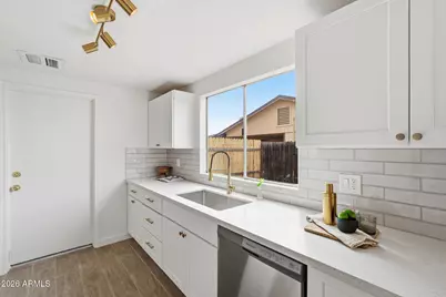 1410 W Colt Road, Chandler, AZ 85224 - Photo 13
