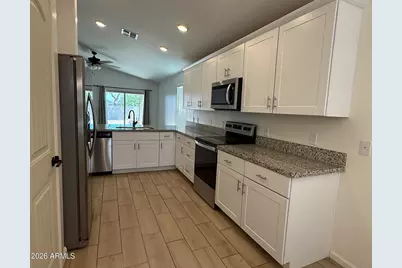 786 W Kingman Drive, Casa Grande, AZ 85122 - Photo 13