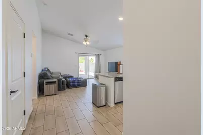 786 W Kingman Drive, Casa Grande, AZ 85122 - Photo 5