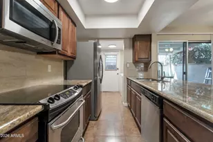 6540 N 7th Ave, Phoenix, AZ 85013 - Photo 5