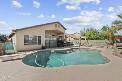 13330 W Caribbean Lane, Surprise, AZ 85379 - Photo 39