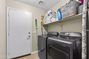 13330 W Caribbean Ln, Surprise, AZ 85379 - Photo 31