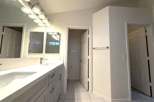 3506 E Rockwood Dr, Phoenix, AZ 85050 - Photo 37