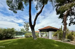 4438 E Camelback Rd, Phoenix, AZ 85018 - Photo 11