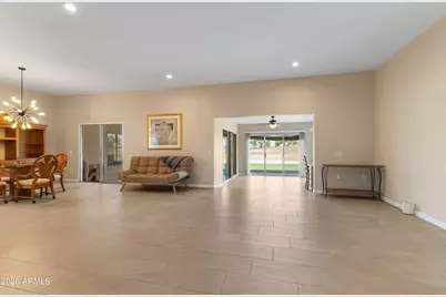 18226 N 104th Avenue, Sun City, AZ 85373 - Photo 9