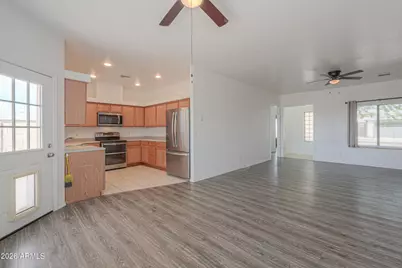 15220 S Padres Road, Arizona City, AZ 85123 - Photo 9