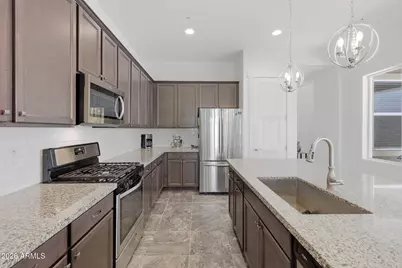 21043 W Elm Way Court, Buckeye, AZ 85396 - Photo 11