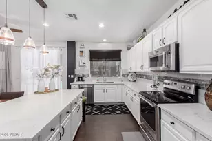 8341 W Palo Verde Ave, Peoria, AZ 85345 - Photo 13