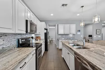 20160 E Domingo Road, Queen Creek, AZ 85142 - Photo 19