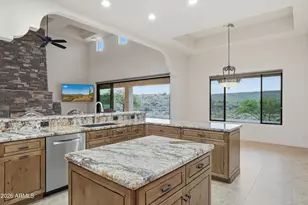 4898 E Rockaway Hills Dr, Cave Creek, AZ 85331 - Photo 17