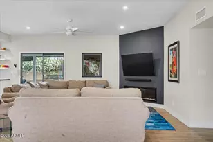 13639 N 57th Pl, Scottsdale, AZ 85254 - Photo 11