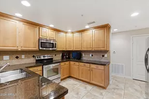 21320 N 56th St, Phoenix, AZ 85054 - Photo 13