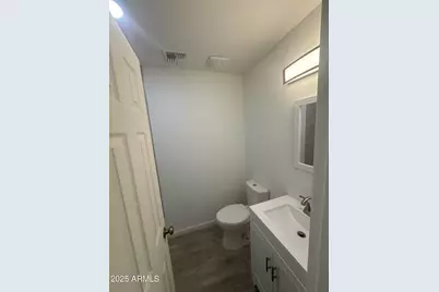 513 E Centre Avenue, Buckeye, AZ 85326 - Photo 5