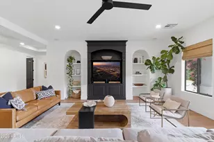 9219 W Molly Ln, Peoria, AZ 85383 - Photo 5