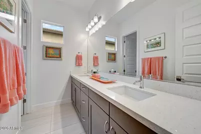 1352 E La Mirada Drive, Phoenix, AZ 85042 - Photo 25