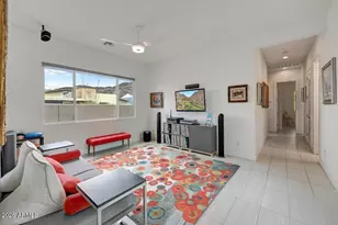 1352 E La Mirada Dr, Phoenix, AZ 85042 - Photo 19