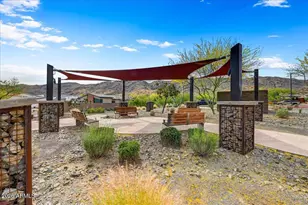 1352 E La Mirada Dr, Phoenix, AZ 85042 - Photo 39