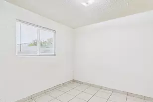 3027 N 37th St, Phoenix, AZ 85018 - Photo 5